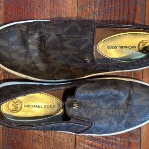 Michael Kors Women’s 8.5 Sneakers